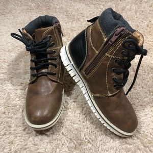 Steve Madden Blynx Youth Boys Boot